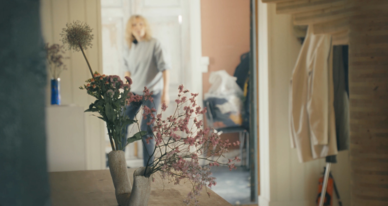 BO Blomster I Forgrunnen